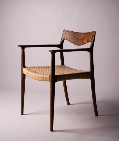 微笑相思扶手椅 Smiling Acacia Armchair